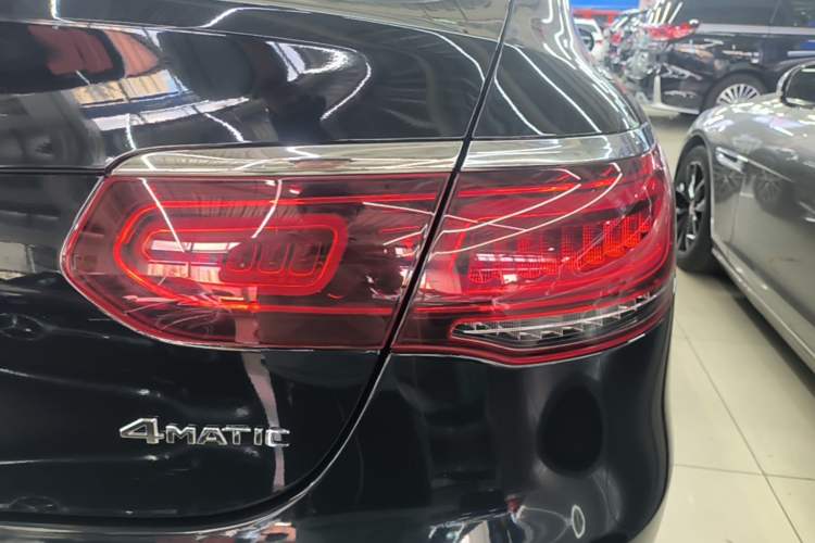 Used Mercedes-Benz GLC Coupe 2020 GLC 300 4MATIC Coupe SUV Right Rear Taillight