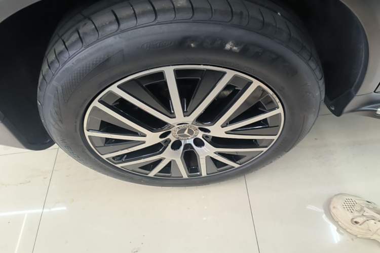 Used Mercedes-Benz GLC Coupe 2020 GLC 300 4MATIC Coupe SUV Right Rear Wheel Hub