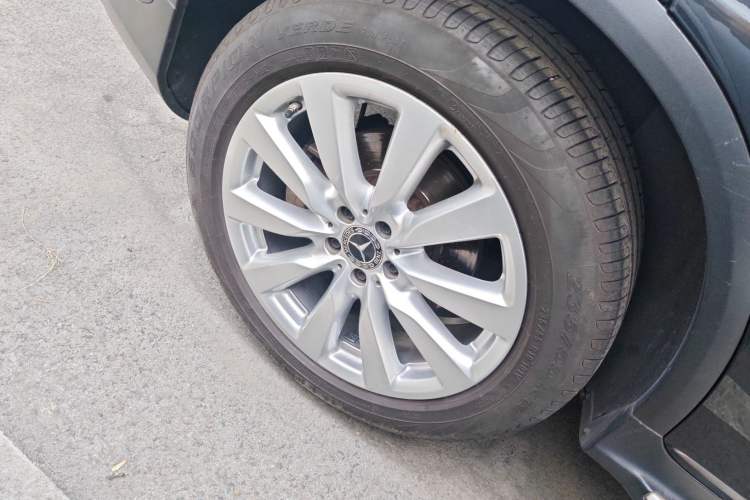 Used Mercedes-Benz GLC Coupe 2020 GLC 260 4MATIC Coupe SUV Right Rear Wheel Hub