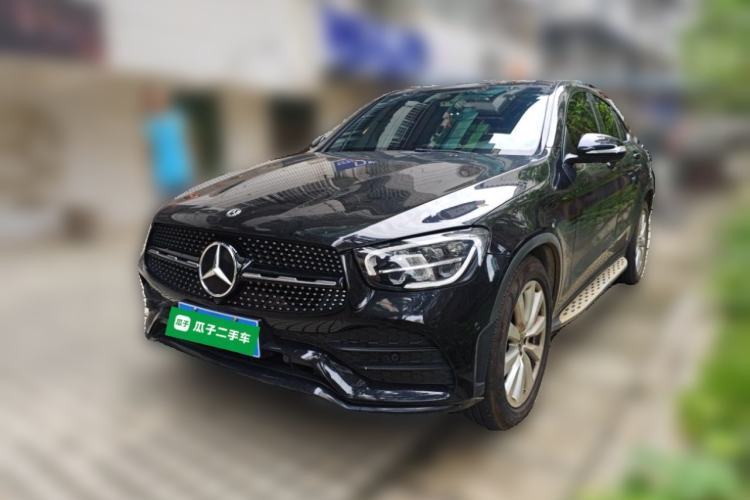 Used Mercedes-Benz GLC Coupe 2020 GLC 260 4MATIC Coupe SUV Guazi used car, China used car export, Used car for sale, Used cars, Cheapest cars for sale