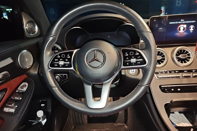 Used Mercedes-Benz GLC Coupe 2020 GLC 300 4MATIC Coupe SUV Steering Wheel