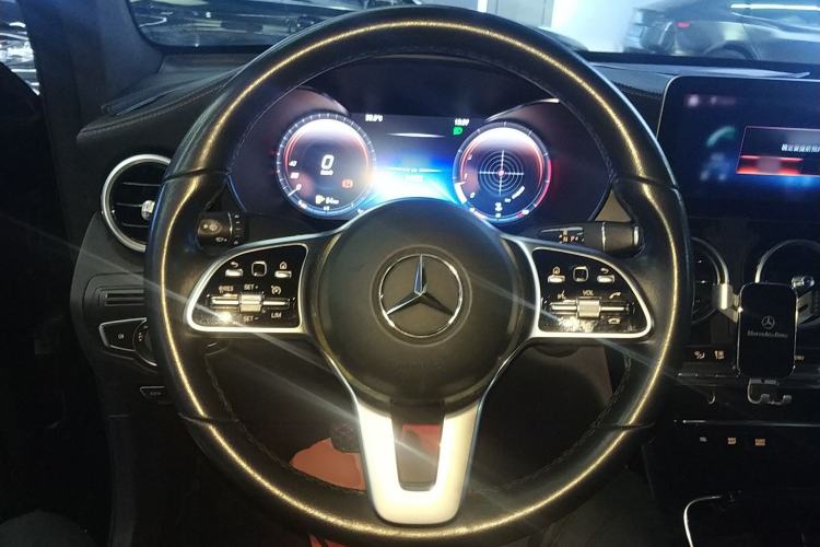 Used Mercedes-Benz GLC Coupe 2020 GLC 260 4MATIC Coupe SUV Steering Wheel