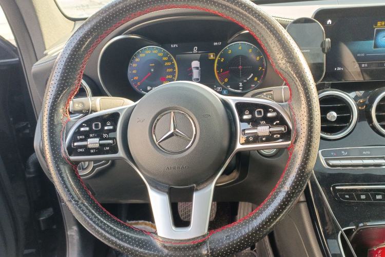 Used Mercedes-Benz GLC Coupe 2020 GLC 260 4MATIC Coupe SUV Steering Wheel