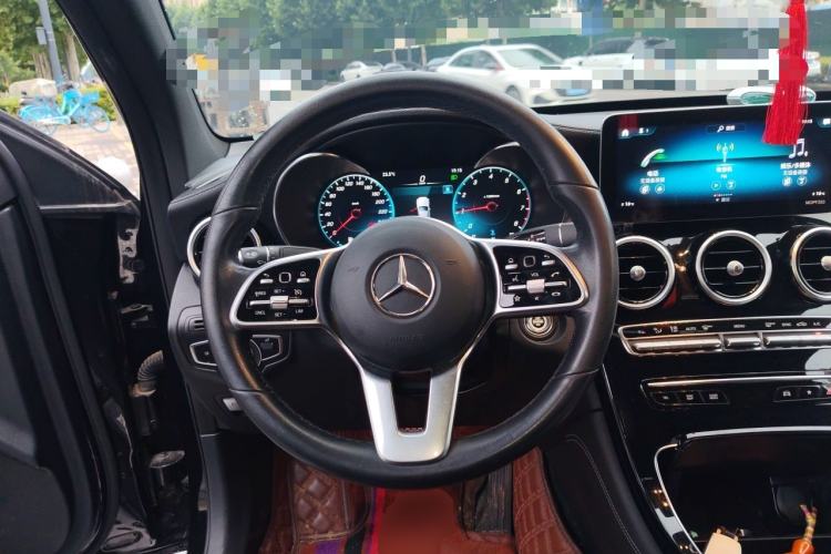 Used Mercedes-Benz GLC Coupe 2020 GLC 260 4MATIC Coupe SUV Steering Wheel