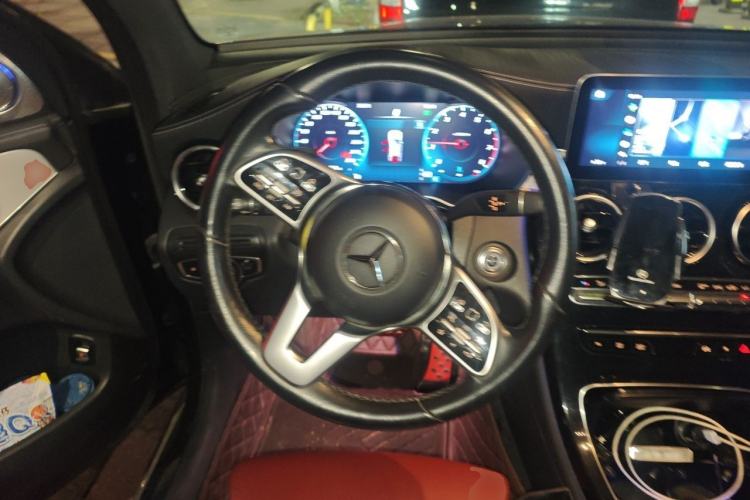 Used Mercedes-Benz GLC Coupe 2020 GLC 260 4MATIC Coupe SUV Steering Wheel