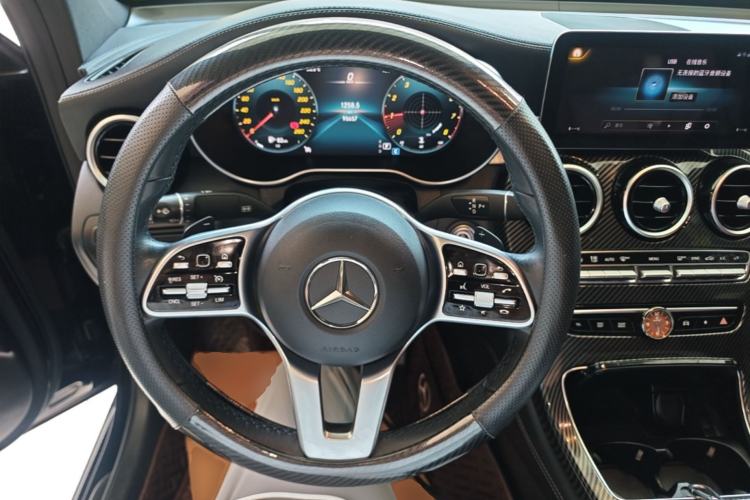 Used Mercedes-Benz GLC Coupe 2020 GLC 260 4MATIC Coupe SUV Steering Wheel