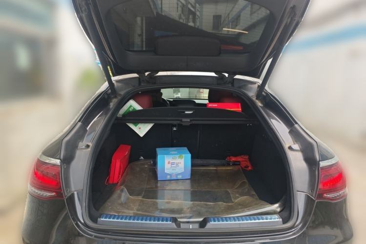 Used Mercedes-Benz GLC Coupe 2020 GLC 260 4MATIC Coupe SUV Trunk