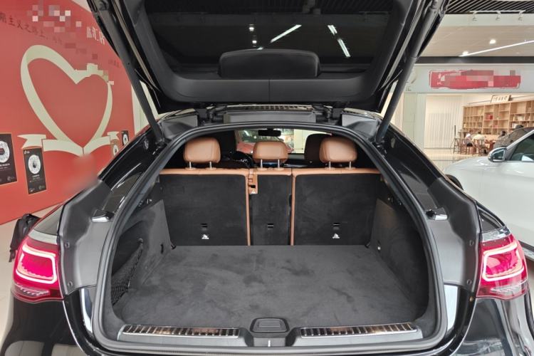 Used Mercedes-Benz GLC Coupe 2020 GLC 260 4MATIC Coupe SUV Trunk