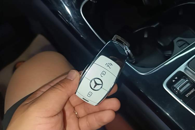 Used Mercedes-Benz GLC Coupe 2020 GLC 260 4MATIC Coupe SUV Vehicle Key