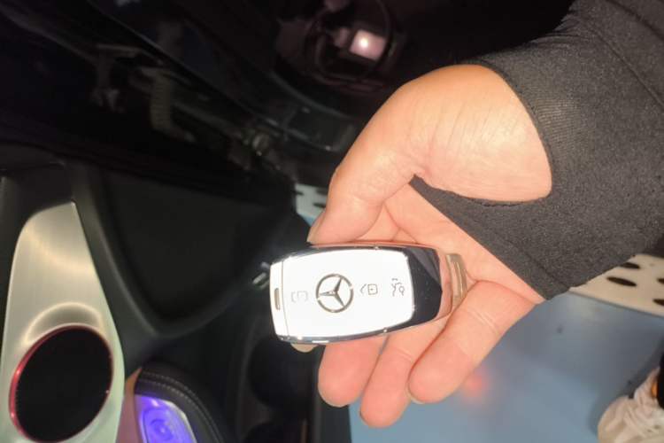 Used Mercedes-Benz GLC Coupe 2020 GLC 260 4MATIC Coupe SUV Vehicle Key