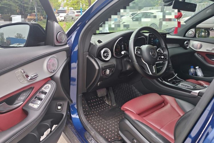 Used Mercedes-Benz GLC Coupe 2020 GLC 260 4MATIC Coupe SUV Driver Seat
