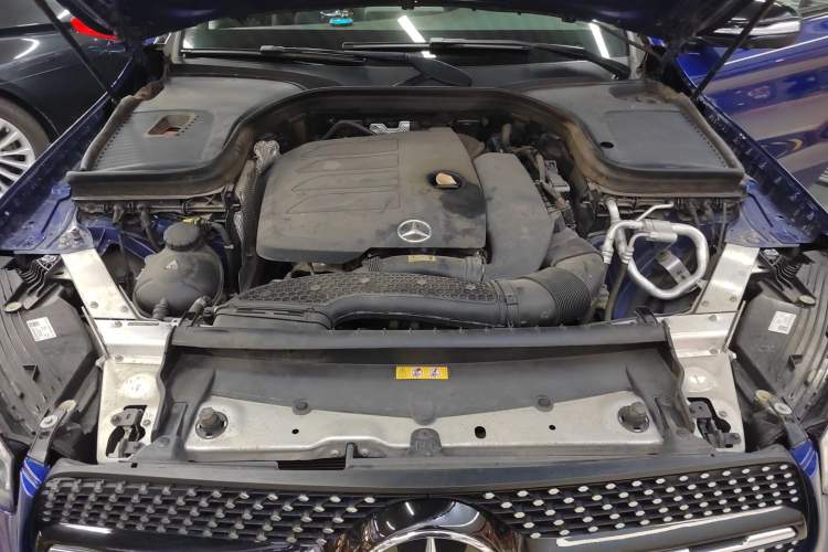 Used Mercedes-Benz GLC Coupe 2020 GLC 260 4MATIC Coupe SUV Engine Bay