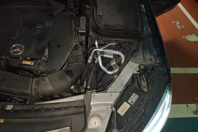 Used Mercedes-Benz GLC Coupe 2020 GLC 300 4MATIC Coupe SUV Engine Bay Left