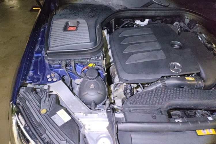 Used Mercedes-Benz GLC Coupe 2020 GLC 260 4MATIC Coupe SUV Engine Bay Right
