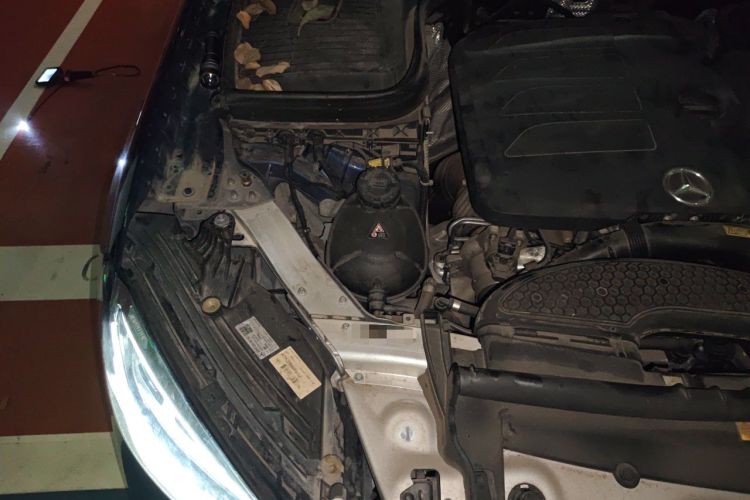 Used Mercedes-Benz GLC Coupe 2020 GLC 300 4MATIC Coupe SUV Engine Bay Right