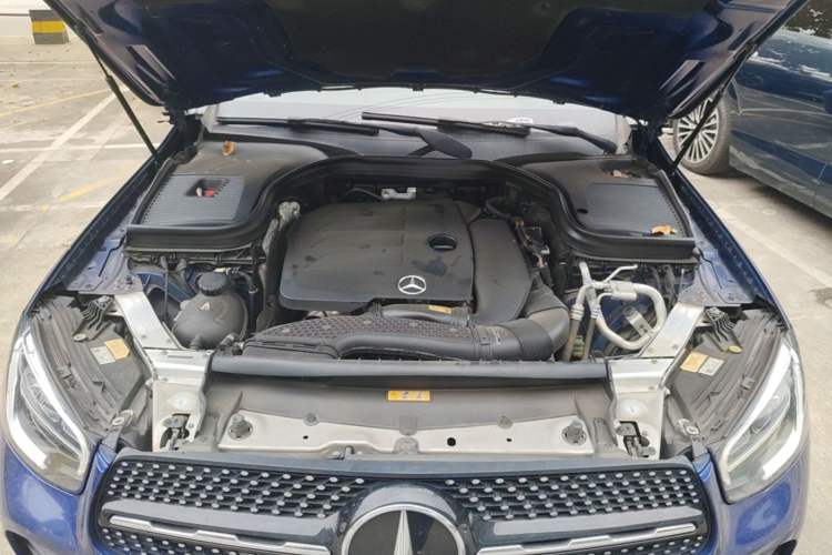 Used Mercedes-Benz GLC Coupe 2020 GLC 260 4MATIC Coupe SUV Engine Bay