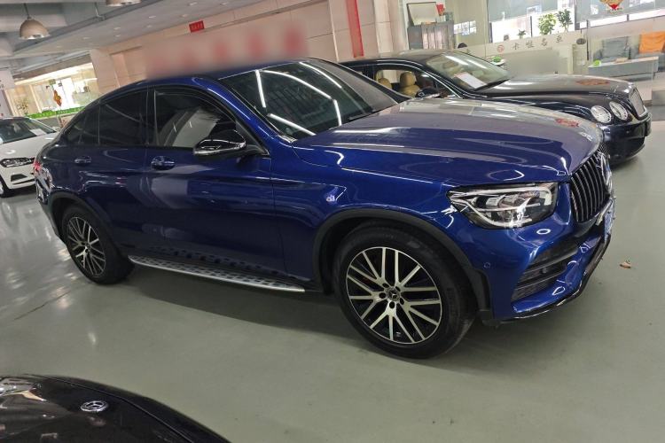 Used Mercedes-Benz GLC Coupe 2020 GLC 300 4MATIC Coupe SUV Exterior 2