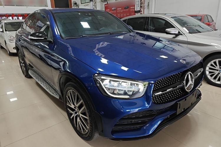 Used Mercedes-Benz GLC Coupe 2020 GLC 300 4MATIC Coupe SUV Front Right 45 Deg