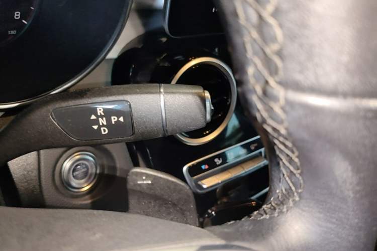 Used Mercedes-Benz GLC Coupe 2020 GLC 260 4MATIC Coupe SUV Gear Lever
