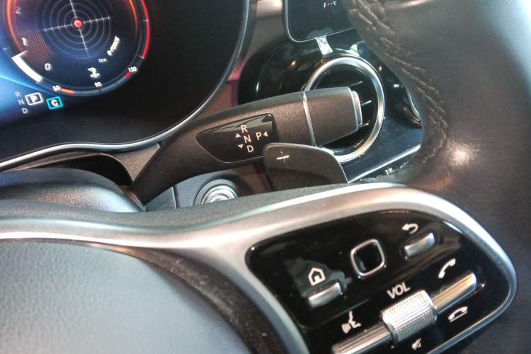 Used Mercedes-Benz GLC Coupe 2020 GLC 260 4MATIC Coupe SUV Gear Lever