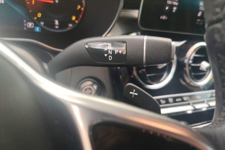 Used Mercedes-Benz GLC Coupe 2020 GLC 260 4MATIC Coupe SUV Gear Lever