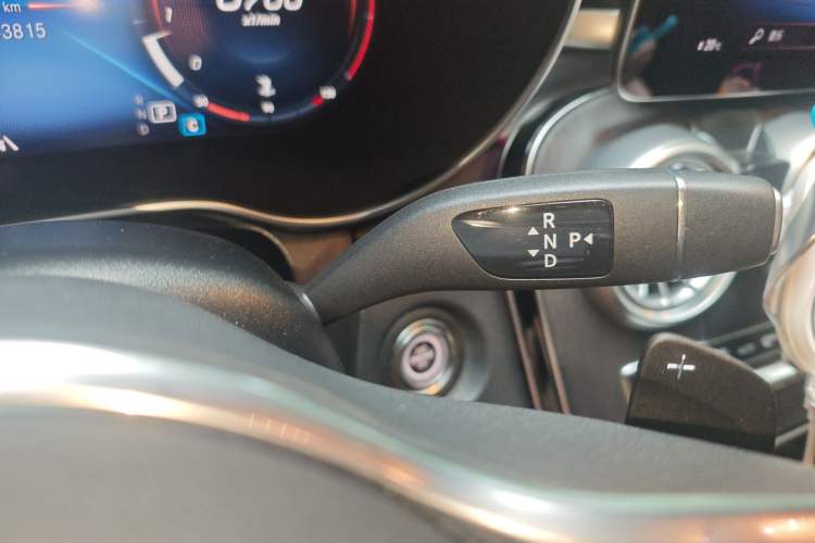 Used Mercedes-Benz GLC Coupe 2020 GLC 300 4MATIC Coupe SUV Gear Lever