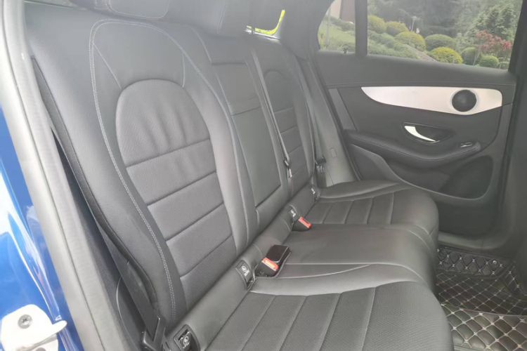 Used Mercedes-Benz GLC Coupe 2020 GLC 260 4MATIC Coupe SUV Interior 10