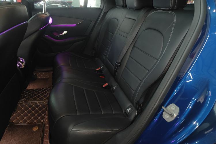 Used Mercedes-Benz GLC Coupe 2020 GLC 300 4MATIC Coupe SUV Interior 4