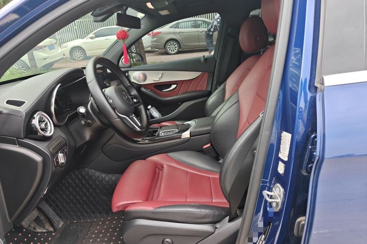 Used Mercedes-Benz GLC Coupe 2020 GLC 260 4MATIC Coupe SUV Left Front Seat
