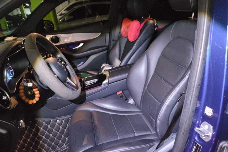 Used Mercedes-Benz GLC Coupe 2020 GLC 260 4MATIC Coupe SUV Left Front Seat