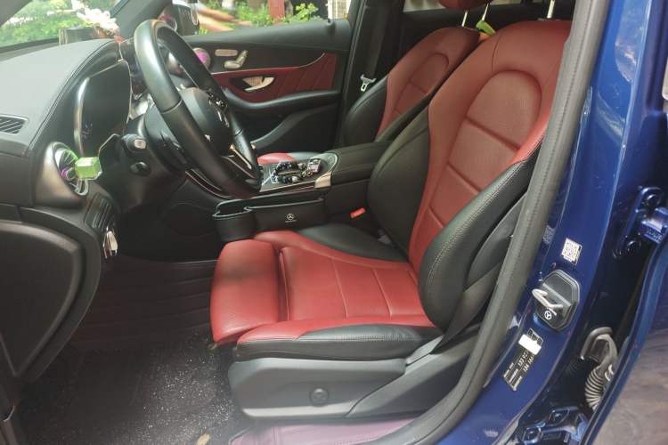 Used Mercedes-Benz GLC Coupe 2020 GLC 300 4MATIC Coupe SUV Left Front Seat