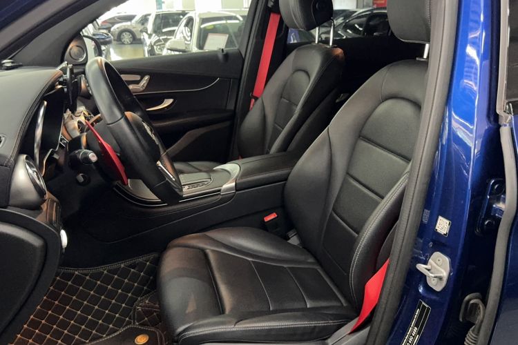 Used Mercedes-Benz GLC Coupe 2020 GLC 300 4MATIC Coupe SUV Left Front Seat