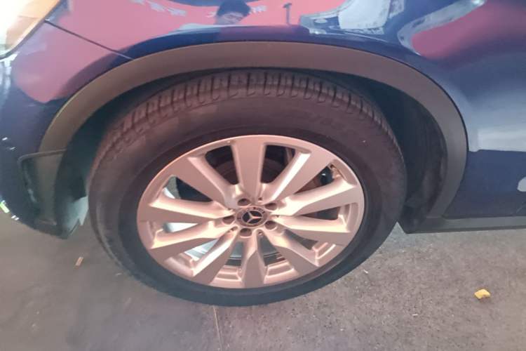 Used Mercedes-Benz GLC Coupe 2020 GLC 260 4MATIC Coupe SUV Left Front Wheel Hub