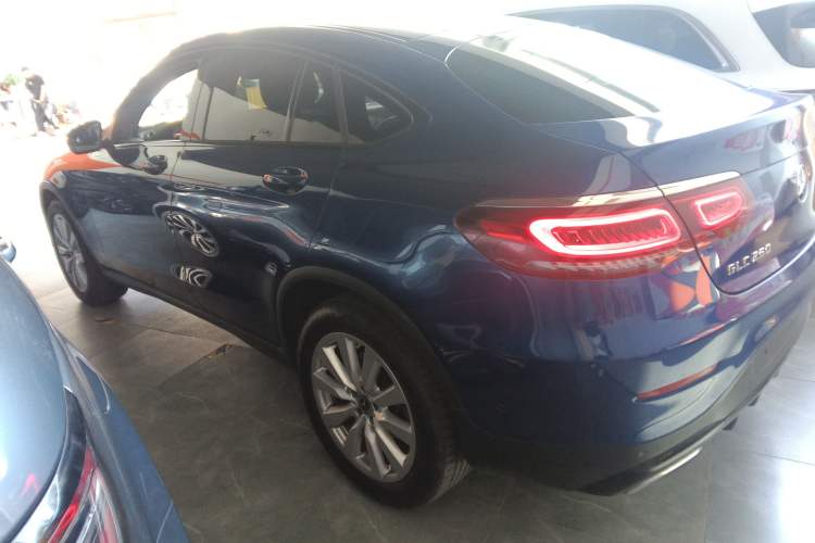 Used Mercedes-Benz GLC Coupe 2020 GLC 260 4MATIC Coupe SUV Left Side