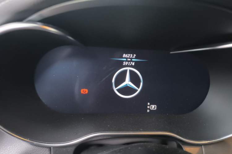 Used Mercedes-Benz GLC Coupe 2020 GLC 260 4MATIC Coupe SUV Odometer Close Up