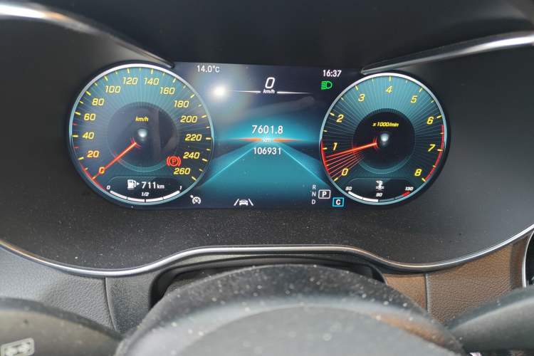 Used Mercedes-Benz GLC Coupe 2020 GLC 300 4MATIC Coupe SUV Odometer Close Up