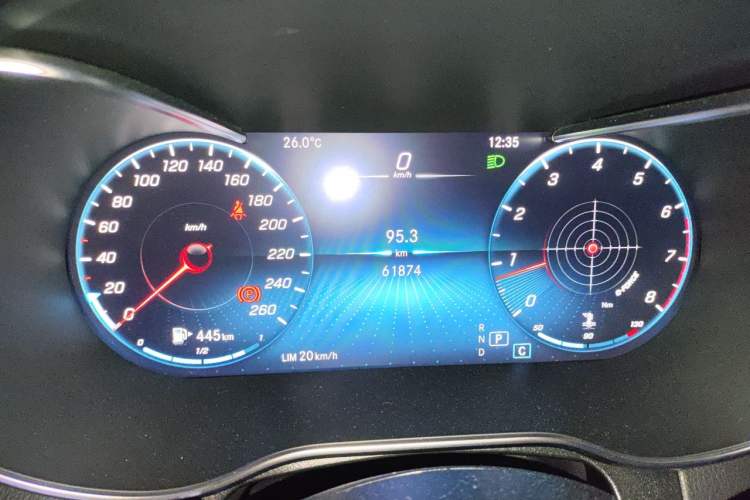 Used Mercedes-Benz GLC Coupe 2020 GLC 260 4MATIC Coupe SUV Odometer Close Up