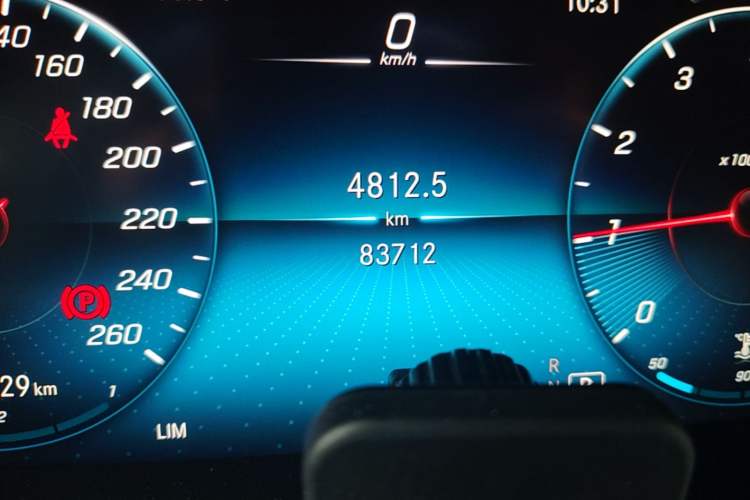 Used Mercedes-Benz GLC Coupe 2020 GLC 260 4MATIC Coupe SUV Odometer Close Up