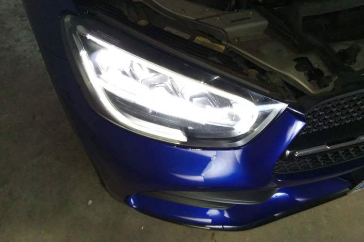 Used Mercedes-Benz GLC Coupe 2020 GLC 260 4MATIC Coupe SUV Right Front Headlight