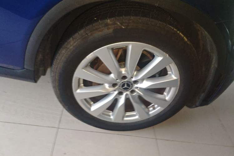 Used Mercedes-Benz GLC Coupe 2020 GLC 260 4MATIC Coupe SUV Right Front Wheel Hub
