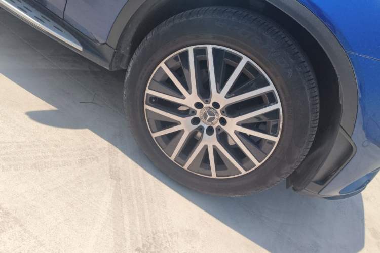 Used Mercedes-Benz GLC Coupe 2020 GLC 300 4MATIC Coupe SUV Right Front Wheel Hub
