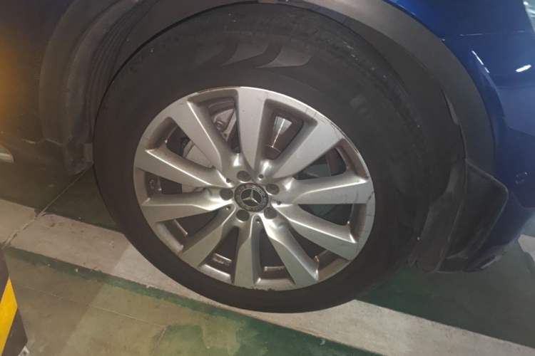 Used Mercedes-Benz GLC Coupe 2020 GLC 260 4MATIC Coupe SUV Right Front Wheel Hub