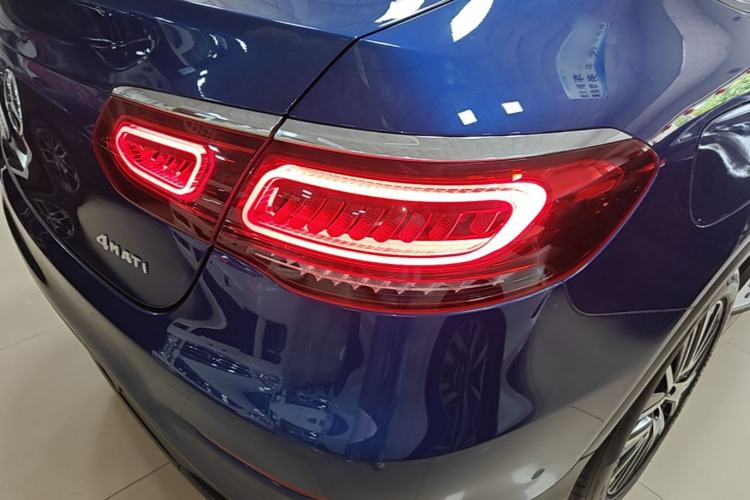 Used Mercedes-Benz GLC Coupe 2020 GLC 300 4MATIC Coupe SUV Right Rear Taillight