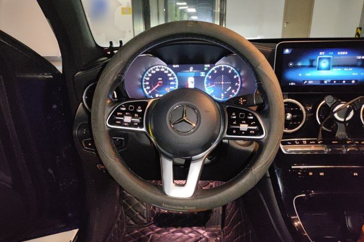 Used Mercedes-Benz GLC Coupe 2020 GLC 260 4MATIC Coupe SUV Steering Wheel