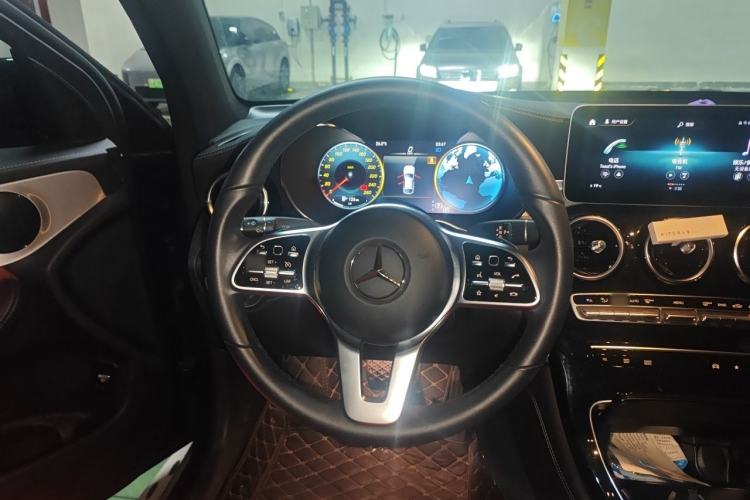 Used Mercedes-Benz GLC Coupe 2020 GLC 260 4MATIC Coupe SUV Steering Wheel