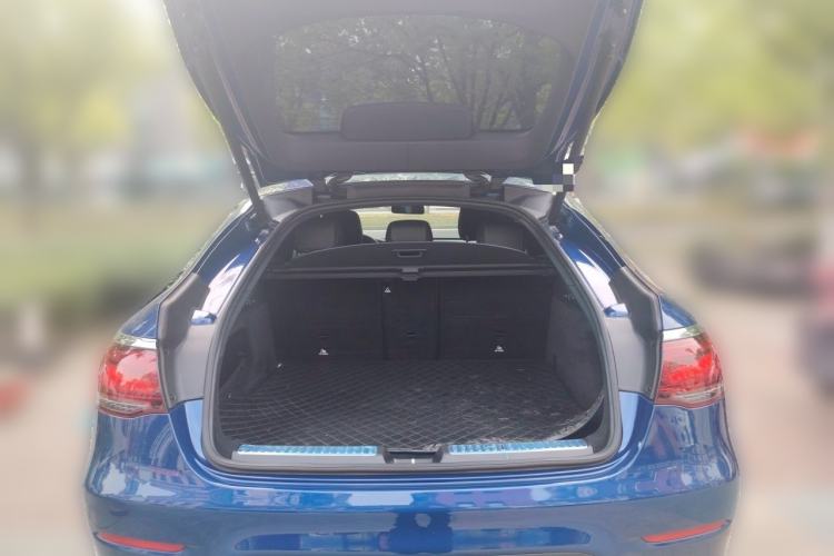 Used Mercedes-Benz GLC Coupe 2020 GLC 260 4MATIC Coupe SUV Trunk