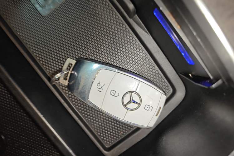 Used Mercedes-Benz GLC Coupe 2020 GLC 300 4MATIC Coupe SUV Vehicle Key
