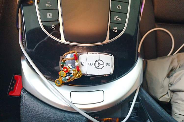 Used Mercedes-Benz GLC Coupe 2020 GLC 260 4MATIC Coupe SUV Vehicle Key