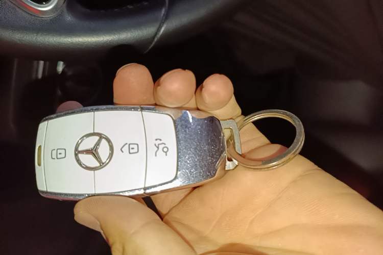 Used Mercedes-Benz GLC Coupe 2020 GLC 260 4MATIC Coupe SUV Vehicle Key