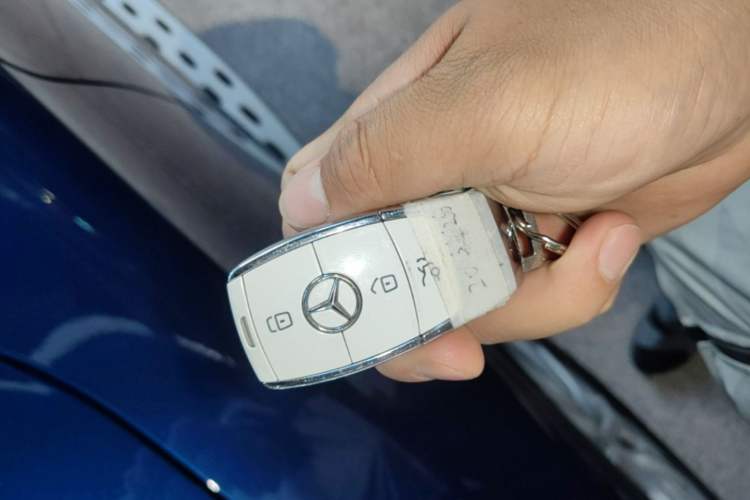 Used Mercedes-Benz GLC Coupe 2020 GLC 260 4MATIC Coupe SUV Vehicle Key